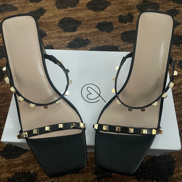 Amazon The Drop Avery Square Toe Two Strap High Heeled Sandal Size 9.5 - Picture 1 of 14